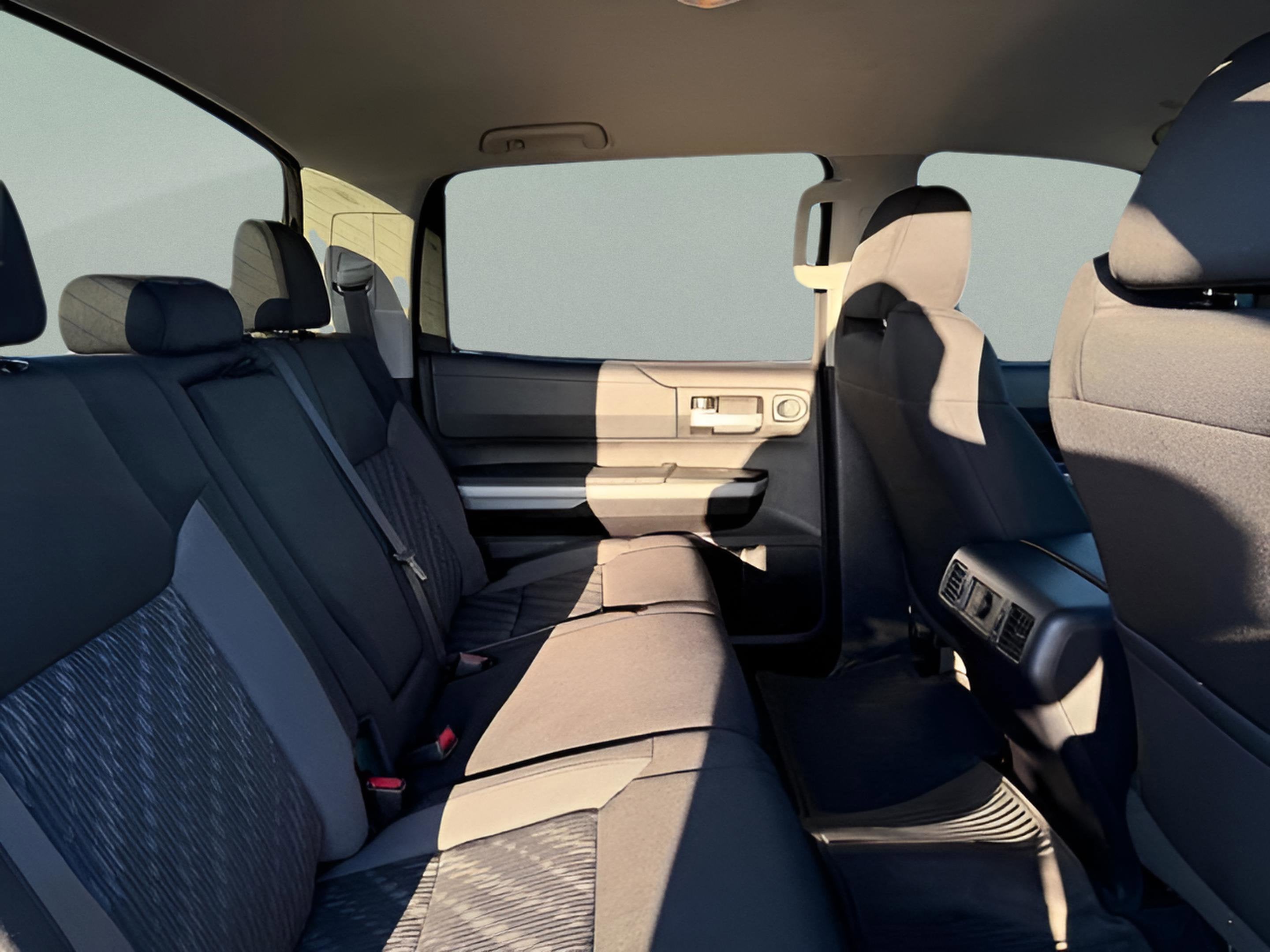 2021 Toyota Tundra 4WD SR5