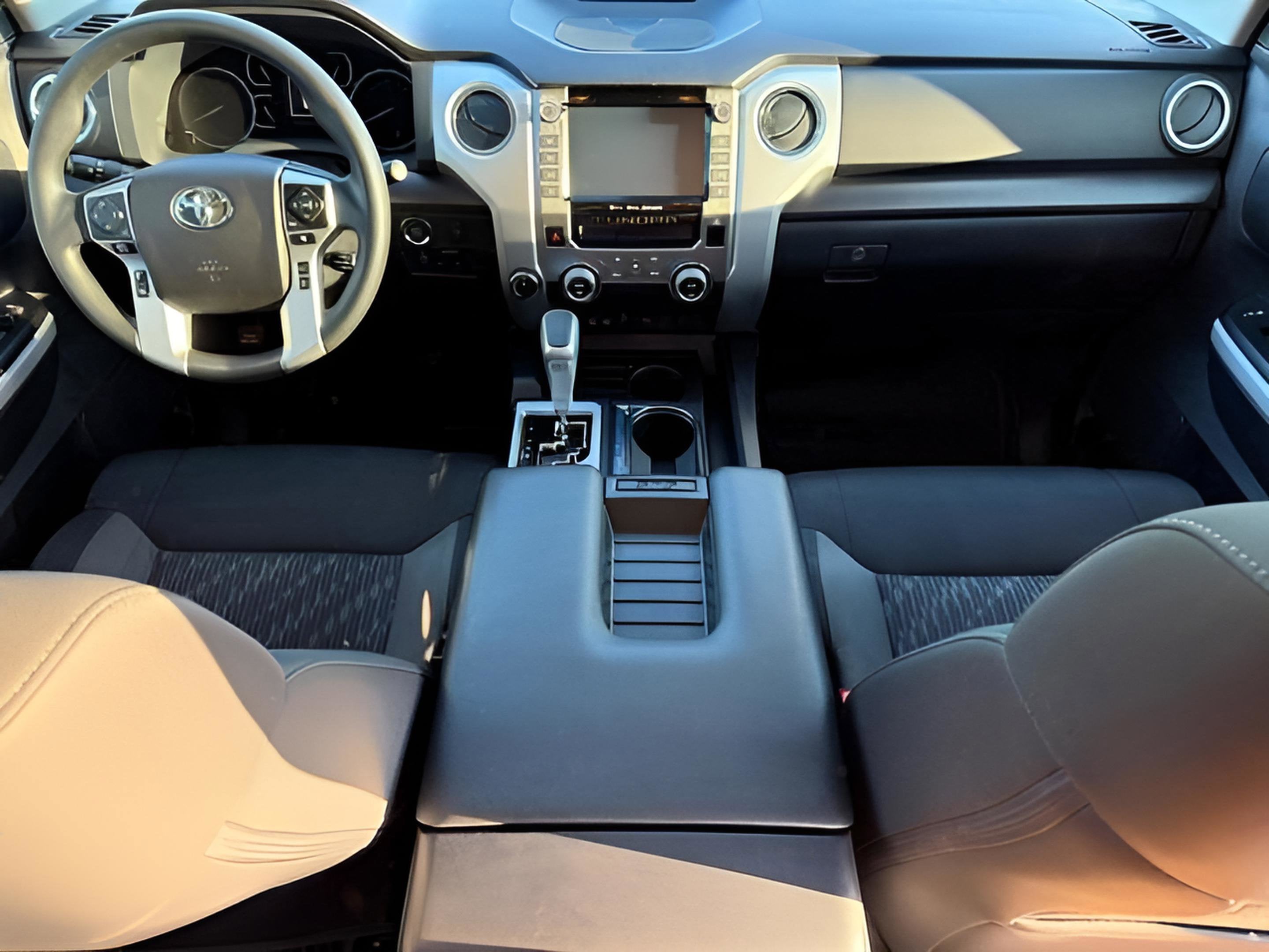 2021 Toyota Tundra 4WD SR5