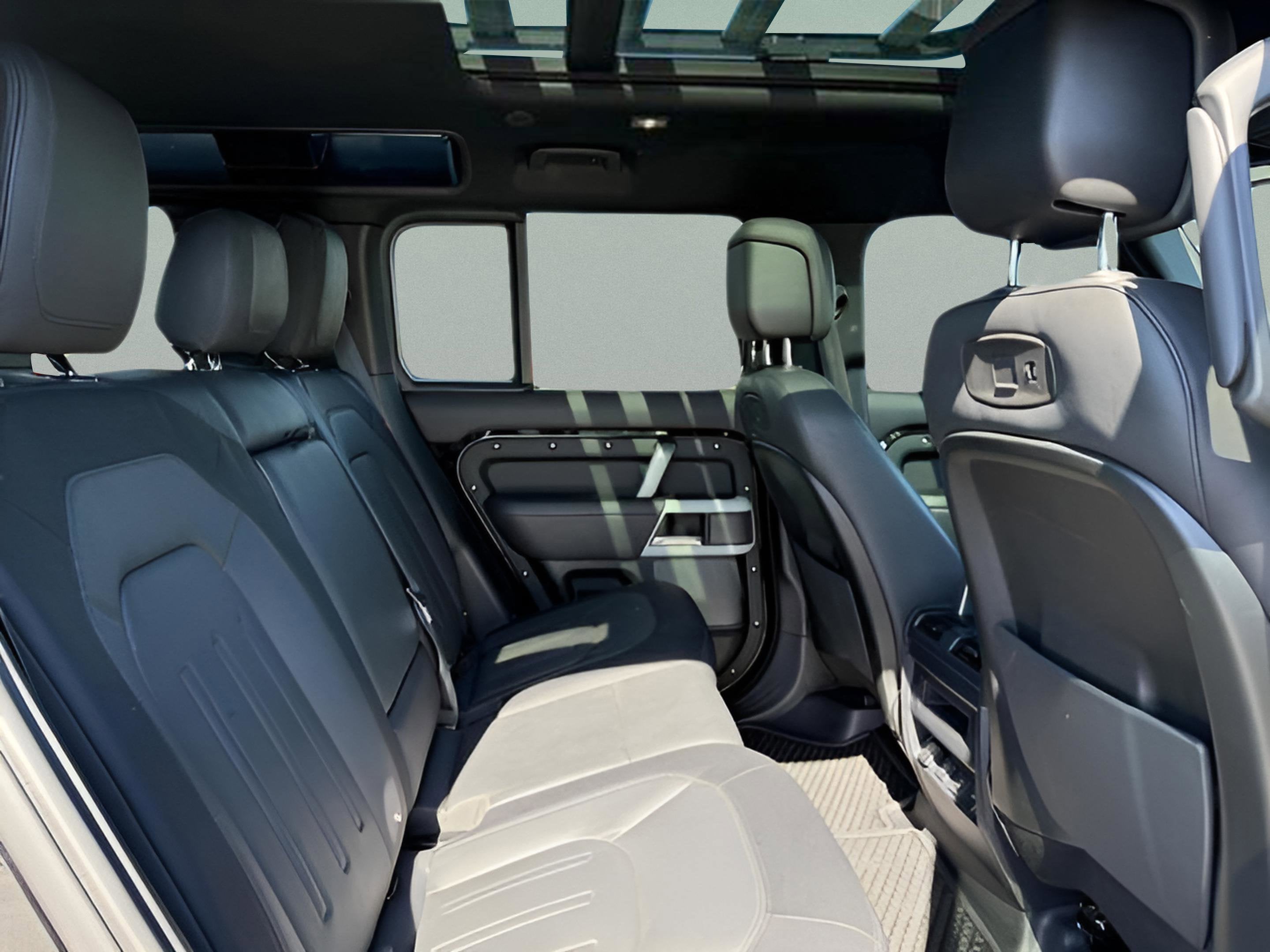 2022 Land Rover Defender X-Dynamic HSE