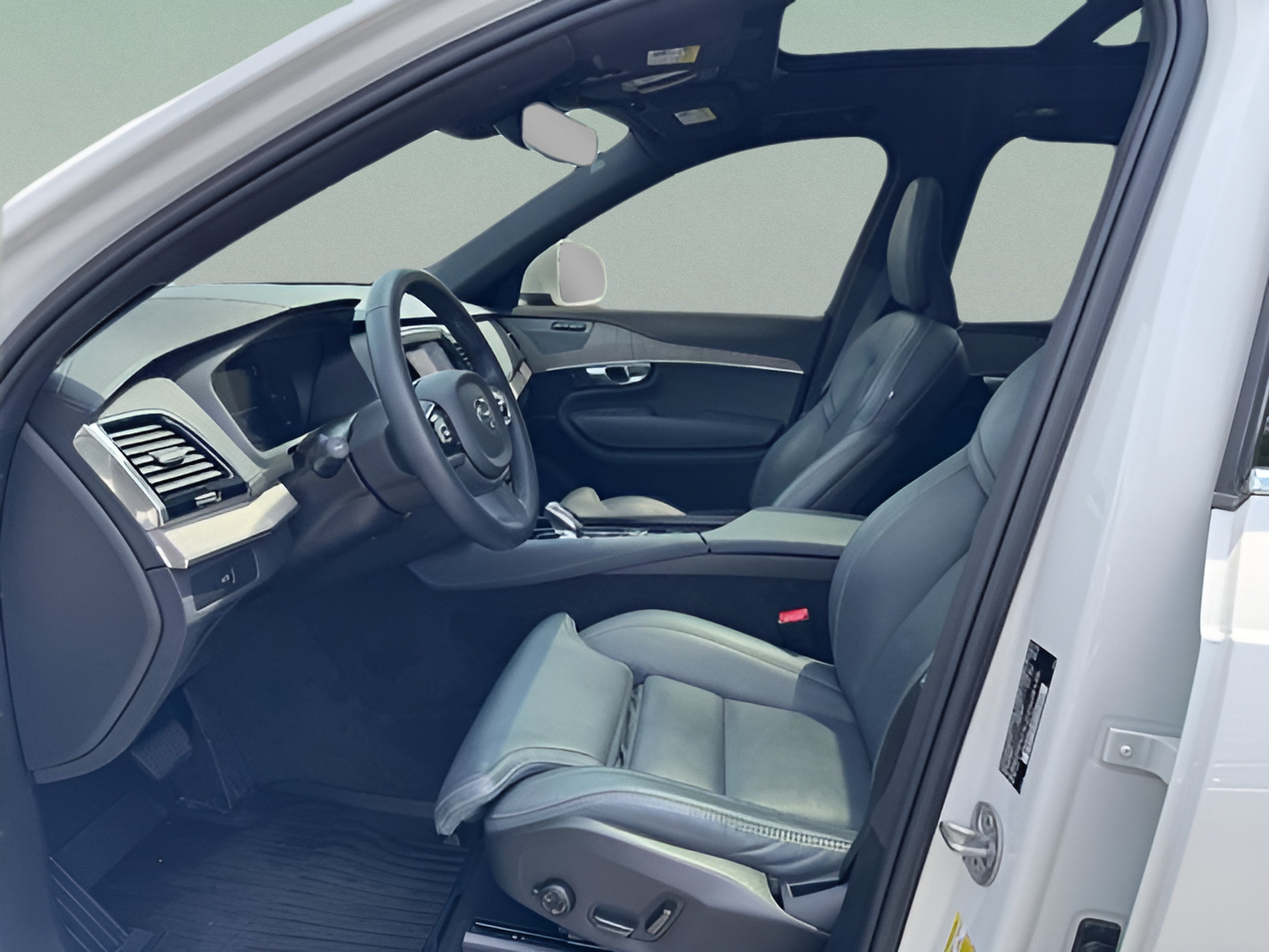 2024 Volvo XC90 Ultimate Bright Theme