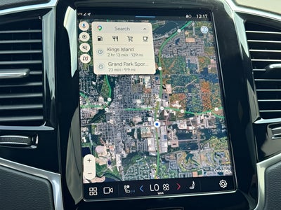 2024 Volvo XC90 Ultimate Bright Theme