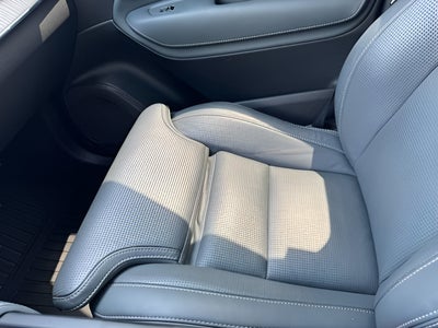 2024 Volvo XC90 Ultimate Bright Theme