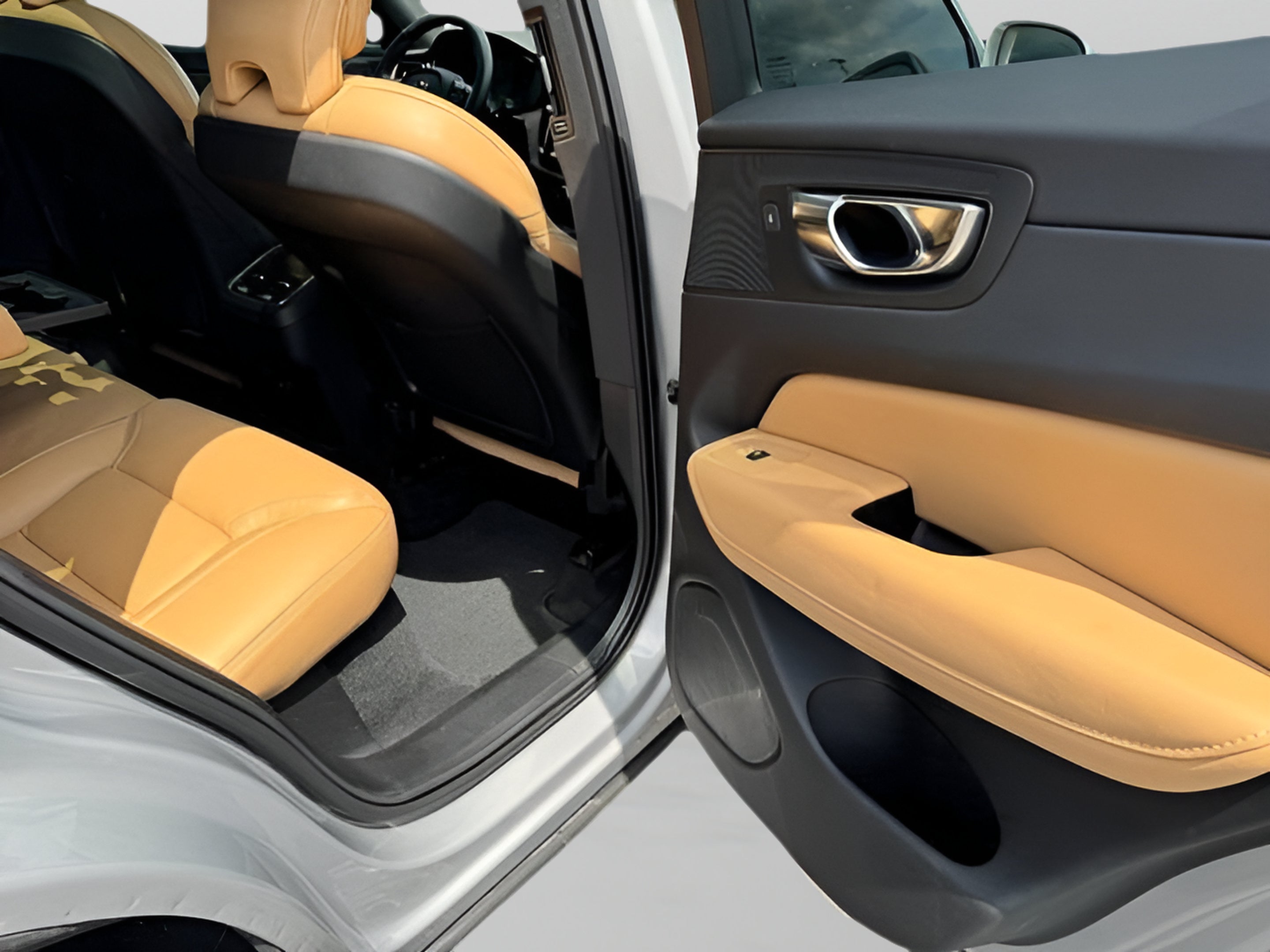 2022 Volvo XC60 Inscription