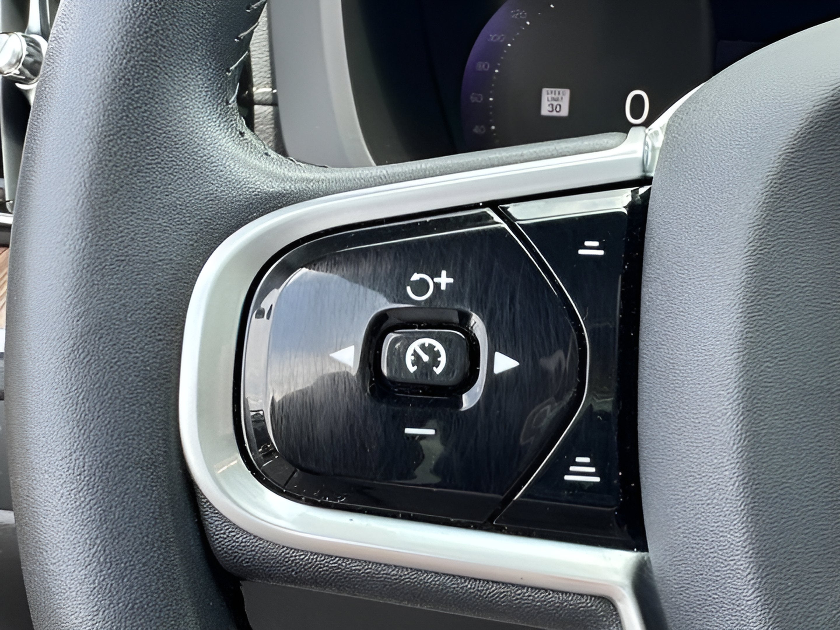 2022 Volvo XC60 Inscription