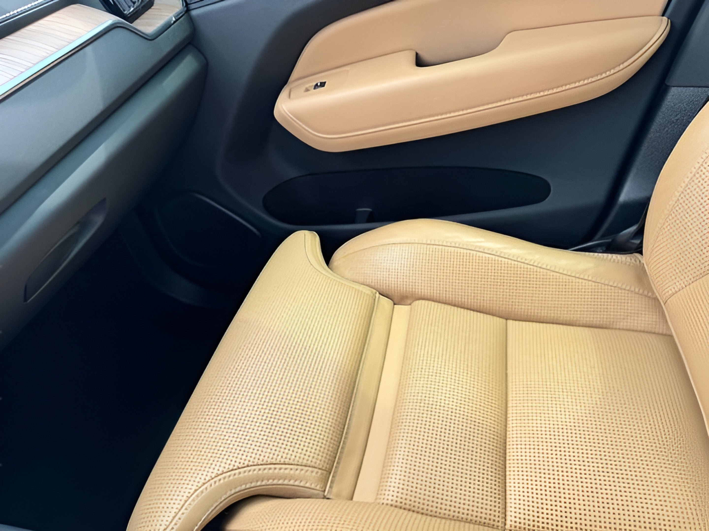 2022 Volvo XC60 Inscription