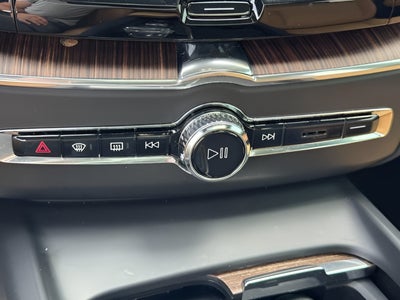 2022 Volvo XC60 Inscription
