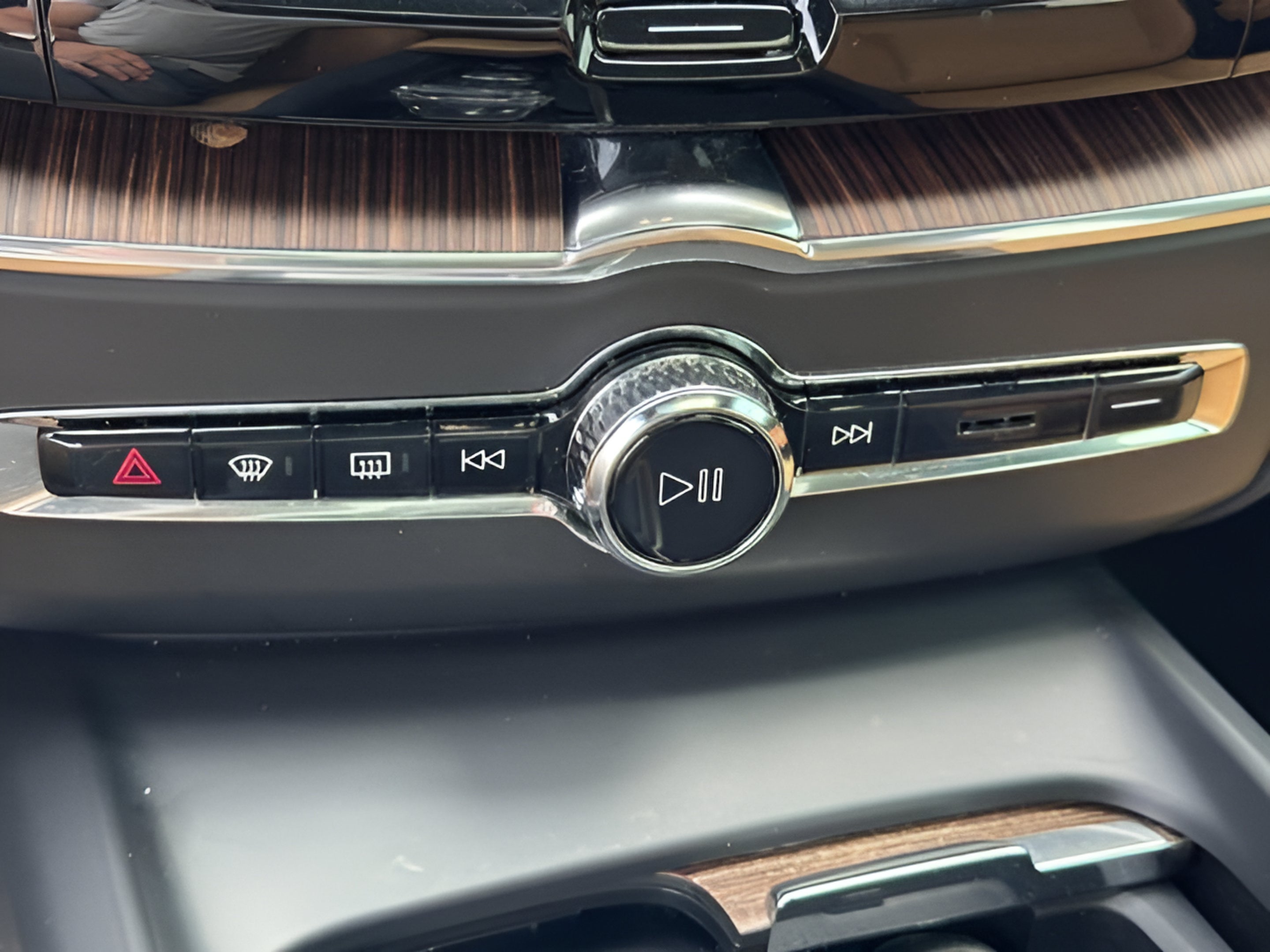 2022 Volvo XC60 Inscription