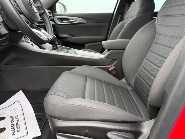 2025 Dodge Hornet GT