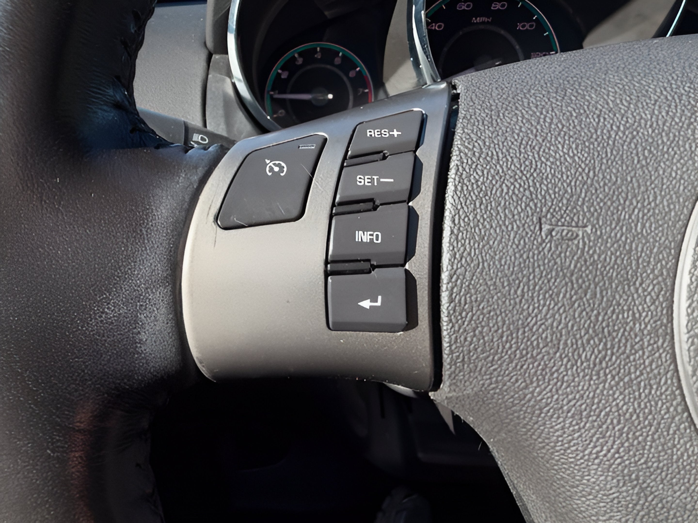 2012 Chevrolet Malibu LTZ w/2LZ