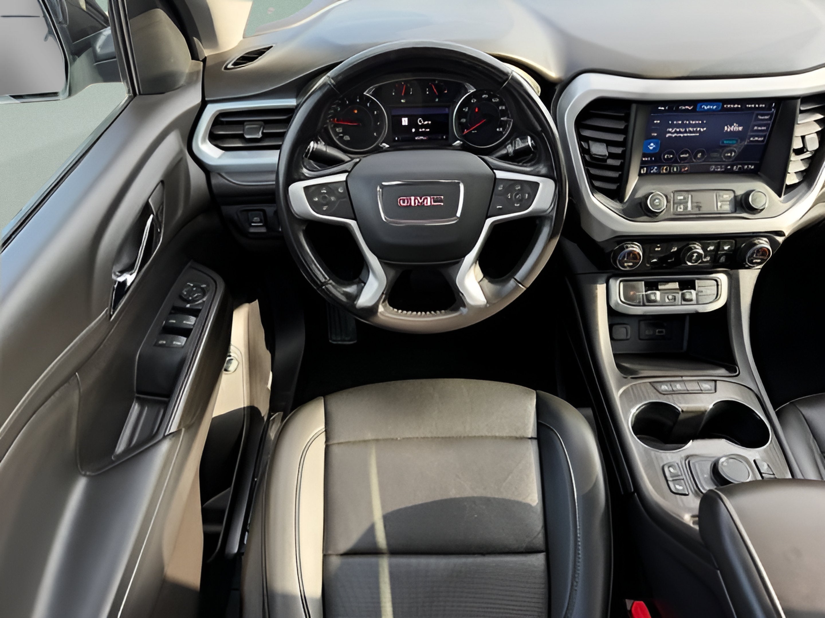 2022 GMC Acadia SLT