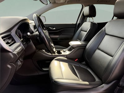 2022 GMC Acadia SLT