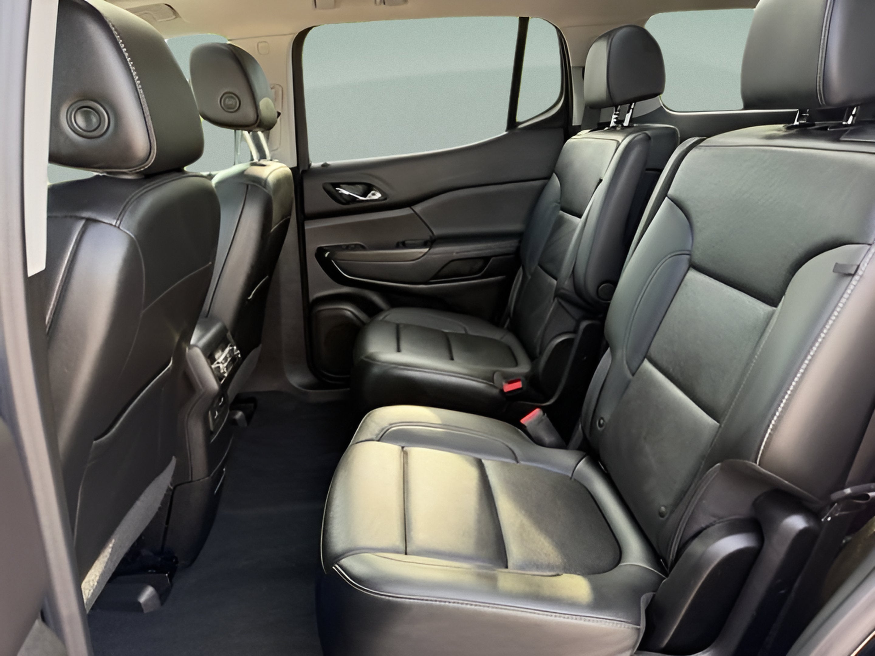 2022 GMC Acadia SLT