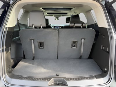 2022 GMC Acadia SLT