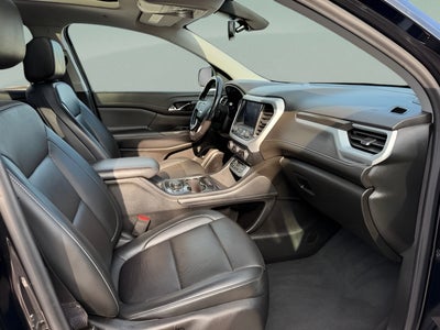 2022 GMC Acadia SLT
