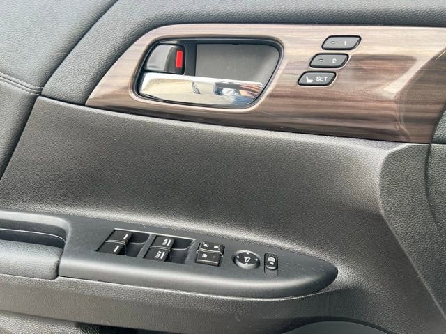 2017 Honda Accord Sedan EX-L V6