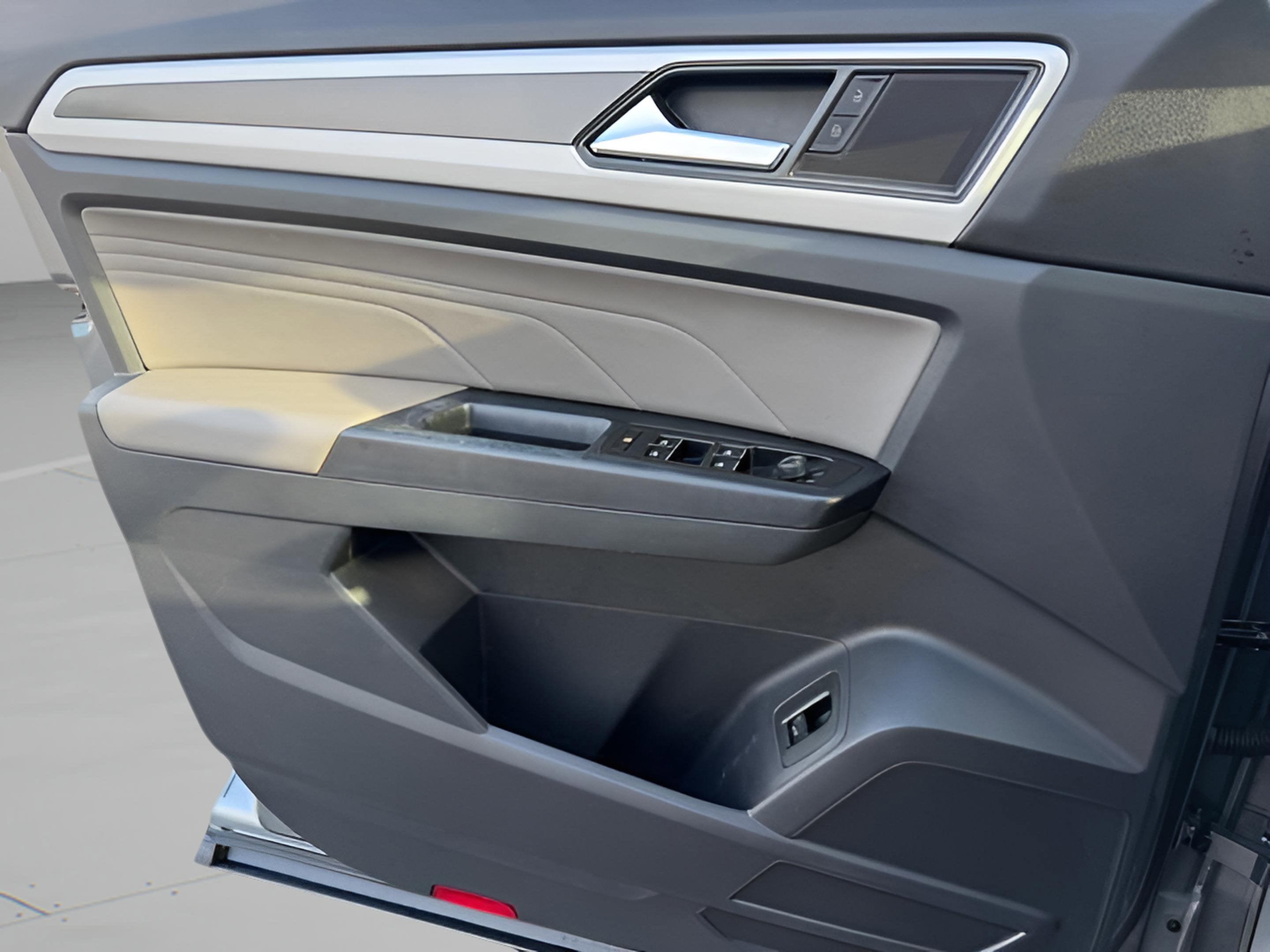 2021 Volkswagen Atlas 3.6L V6 SEL R-Line