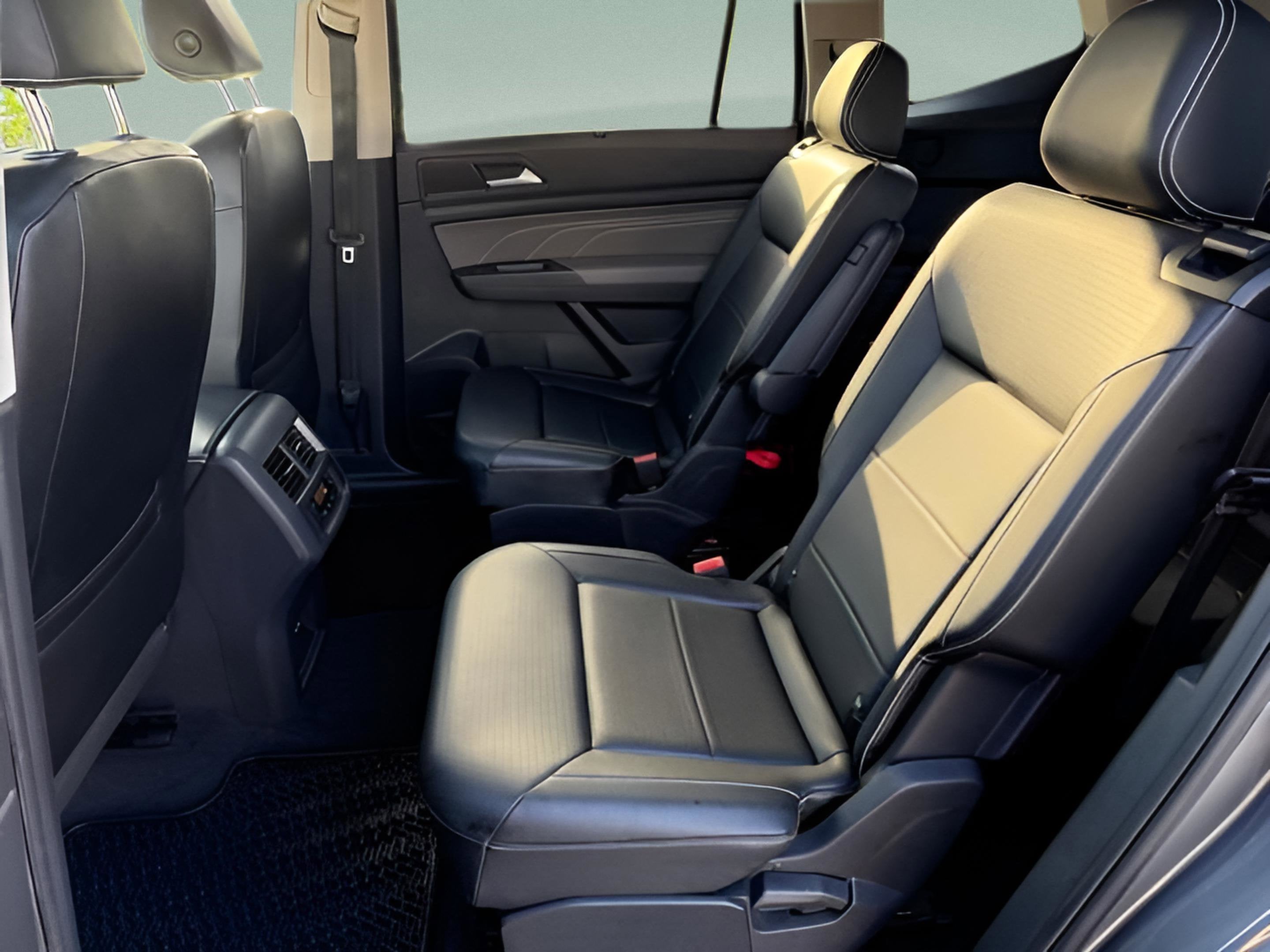 2021 Volkswagen Atlas 3.6L V6 SEL R-Line
