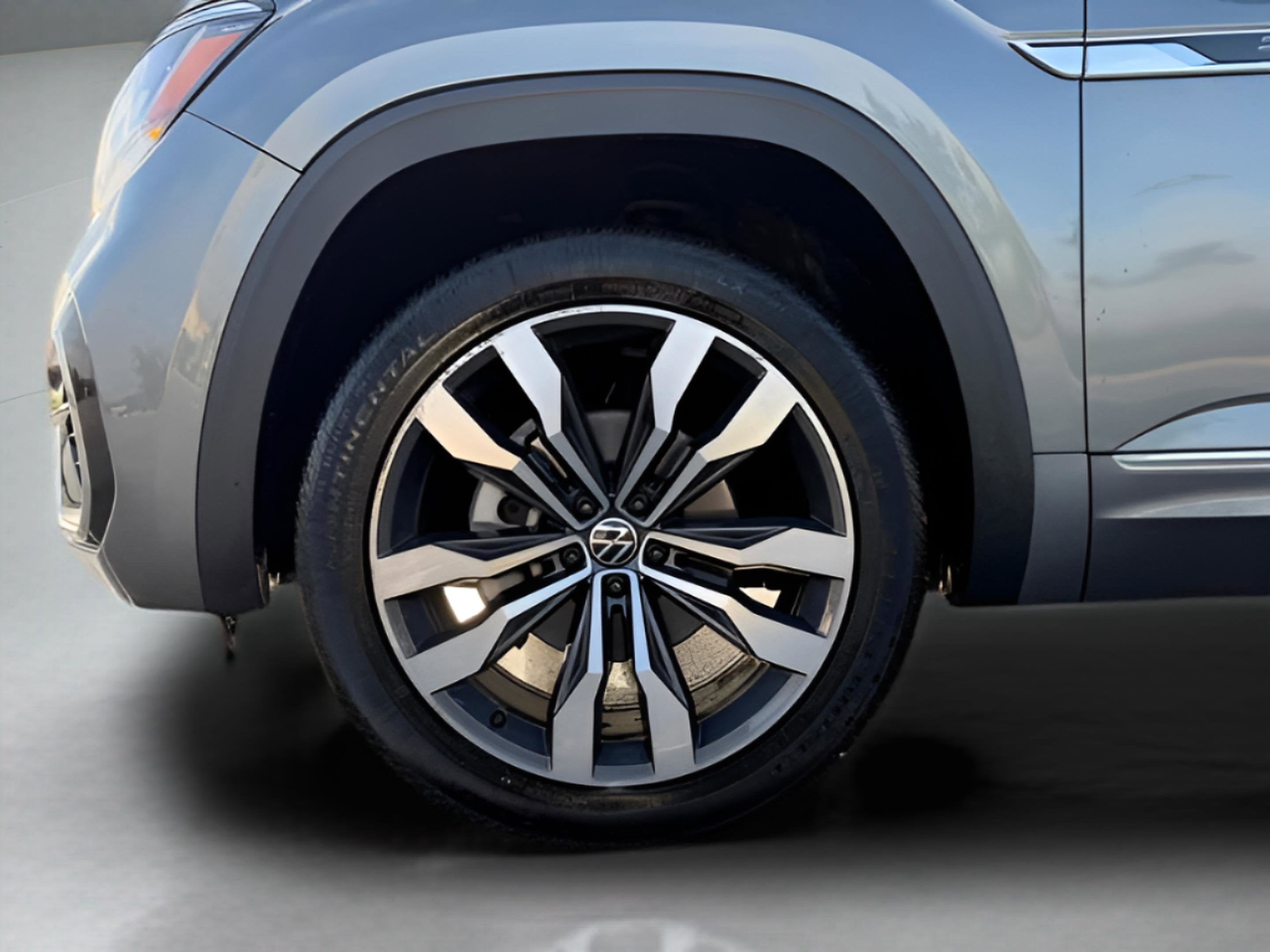 2021 Volkswagen Atlas 3.6L V6 SEL R-Line
