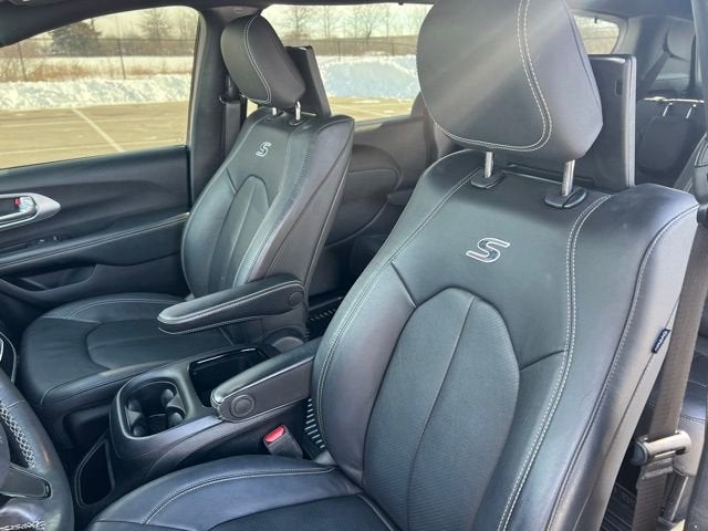 2021 Chrysler Pacifica Touring L