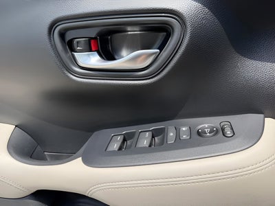 2025 Honda HR-V LX