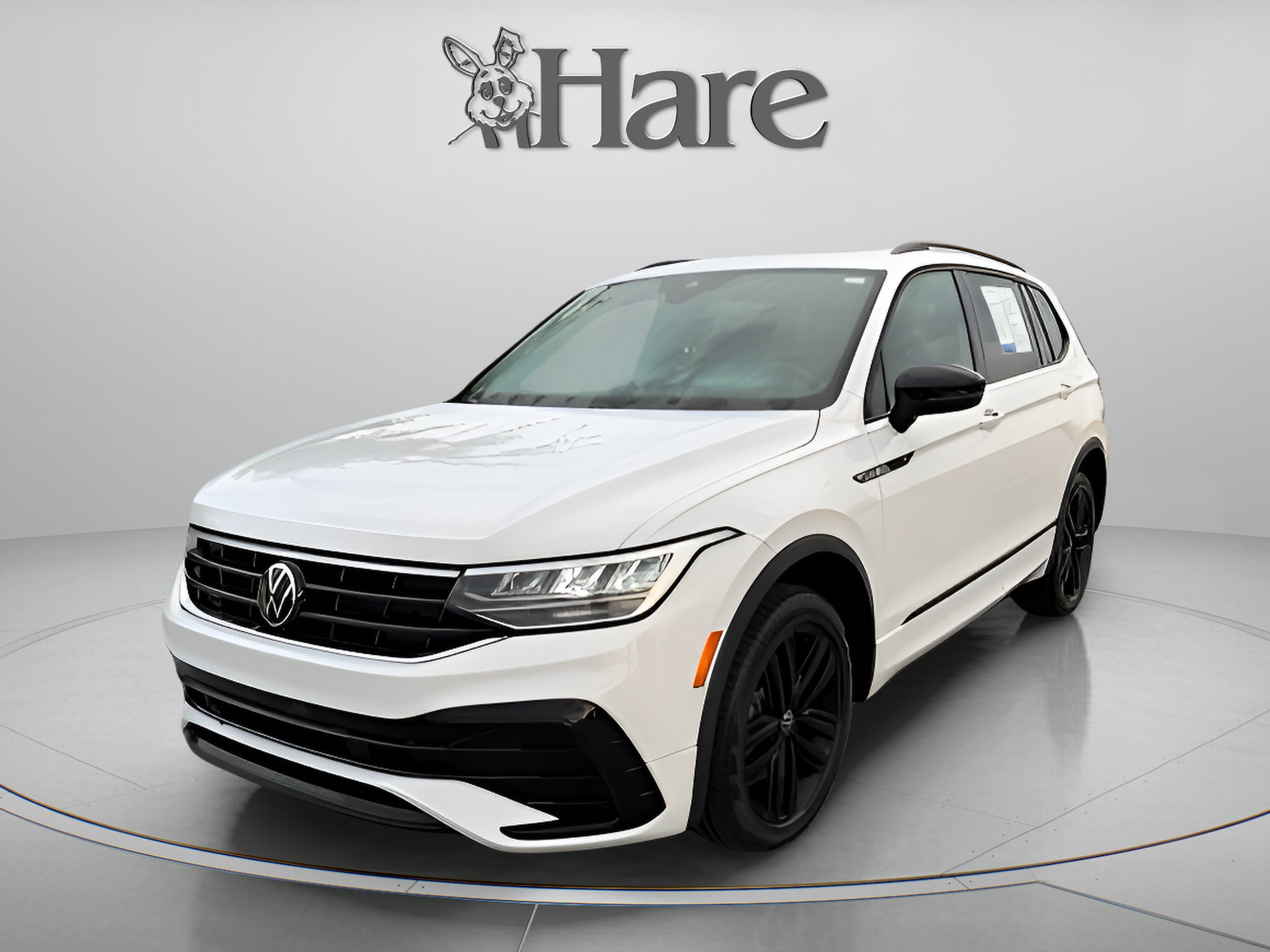 2022 Volkswagen Tiguan SE R-Line Black