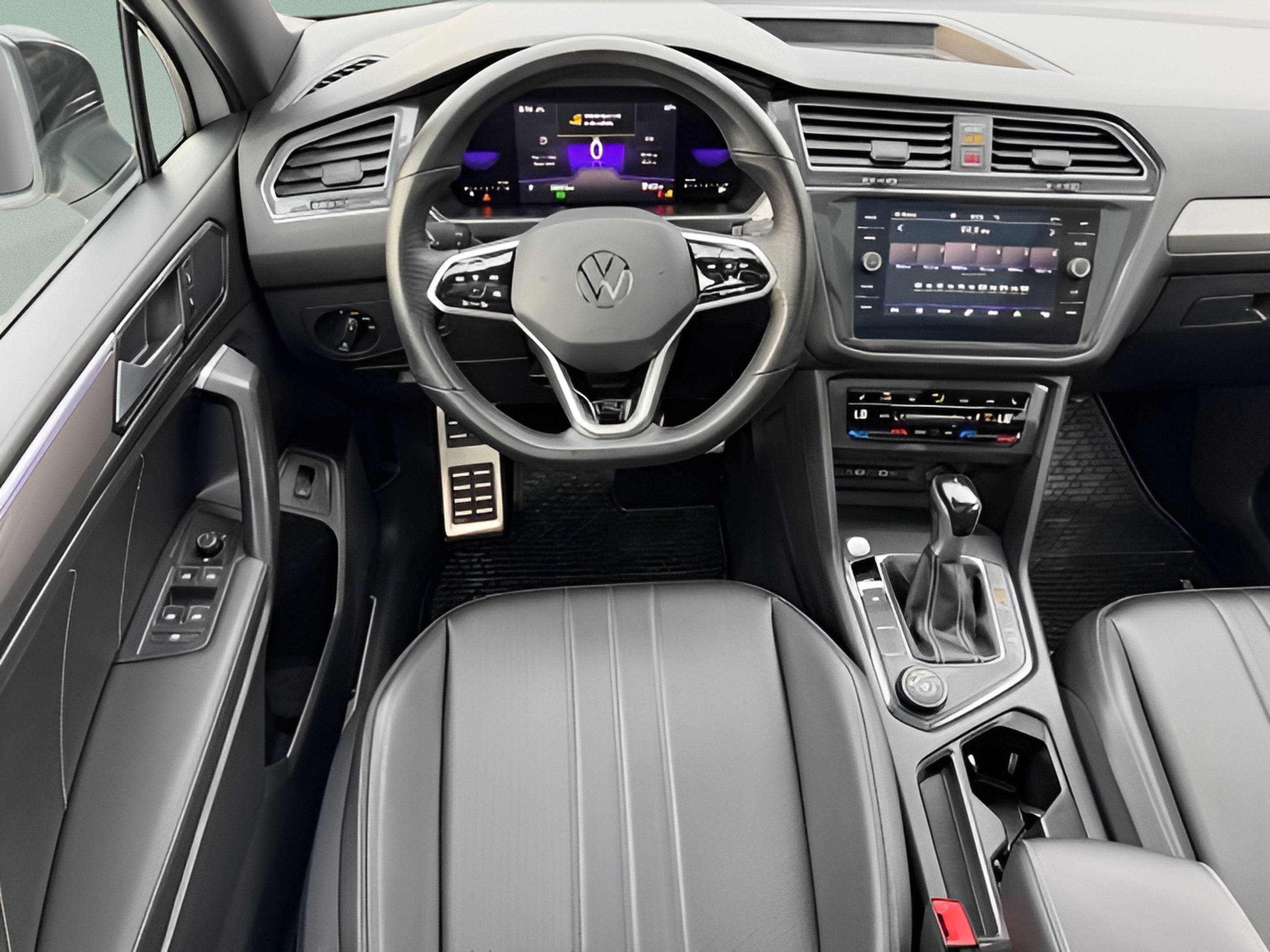 2022 Volkswagen Tiguan SE R-Line Black