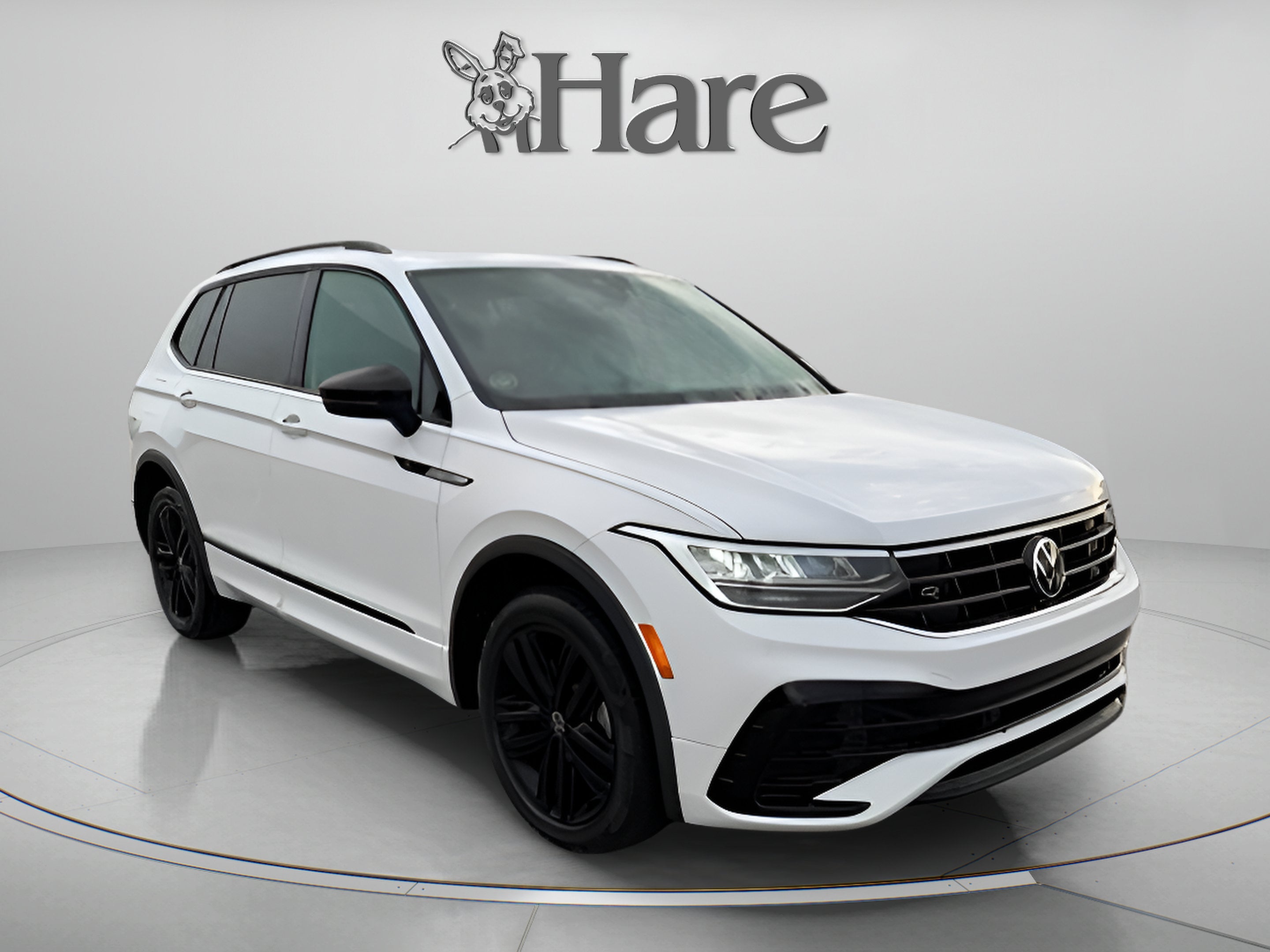 2022 Volkswagen Tiguan SE R-Line Black