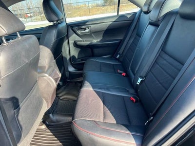 2016 Toyota Camry SE