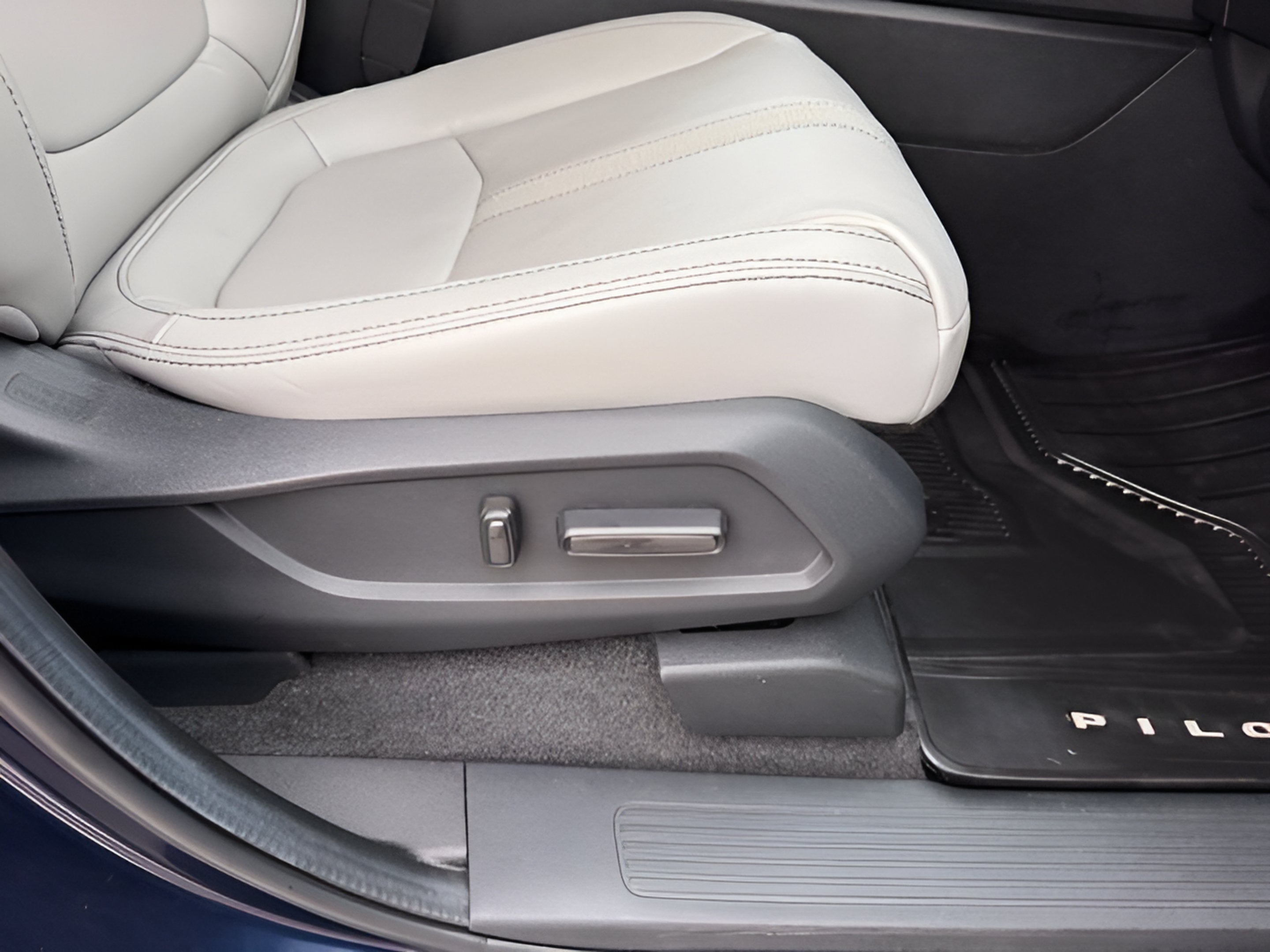 2024 Honda Pilot EX-L 8 Passenger
