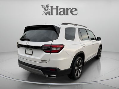 2024 Honda Pilot Touring