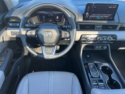 2023 Honda Pilot Elite
