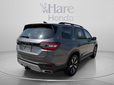 2023 Honda Pilot Elite