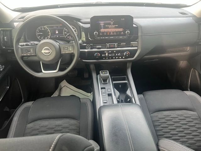 2022 Nissan Pathfinder S