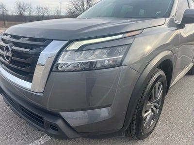 2022 Nissan Pathfinder S