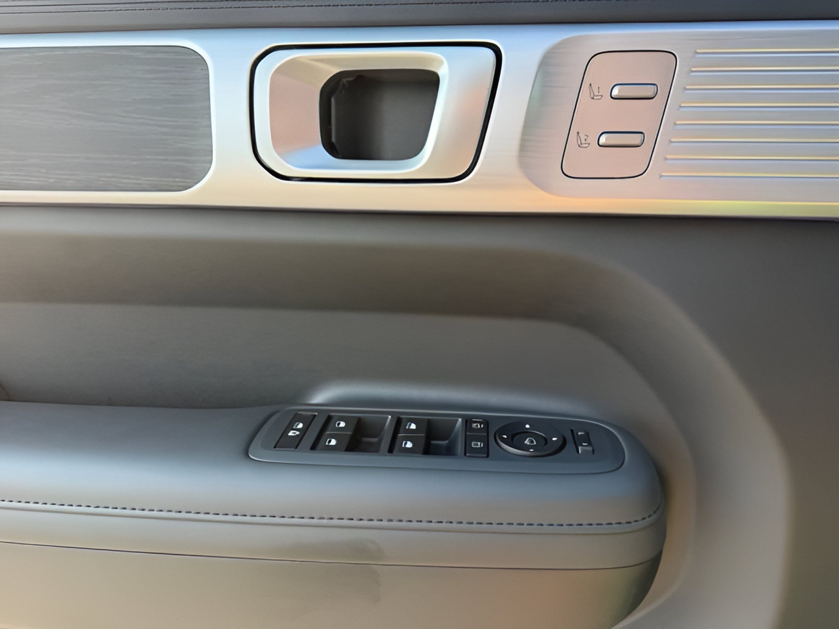 2024 Hyundai Santa Fe Hybrid Limited