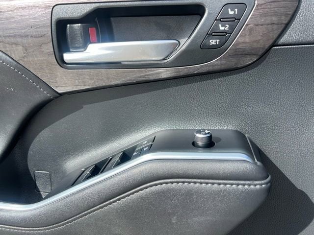 2020 Toyota Highlander Limited