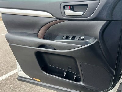 2017 Toyota Highlander XLE