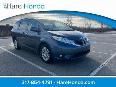 2017 Toyota Sienna XLE Premium