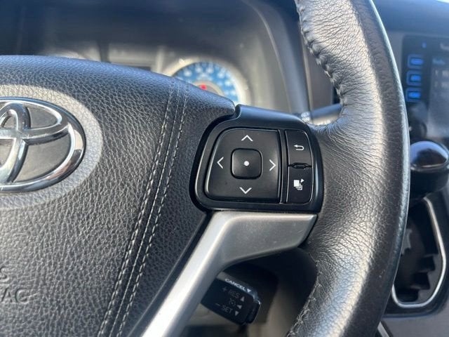 2017 Toyota Sienna XLE Premium