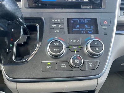 2017 Toyota Sienna XLE Premium