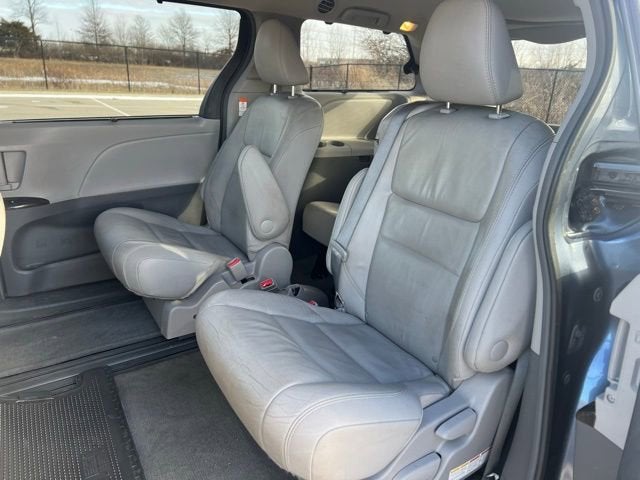 2017 Toyota Sienna XLE Premium