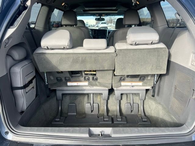 2017 Toyota Sienna XLE Premium