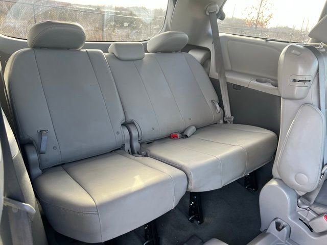 2017 Toyota Sienna XLE Premium