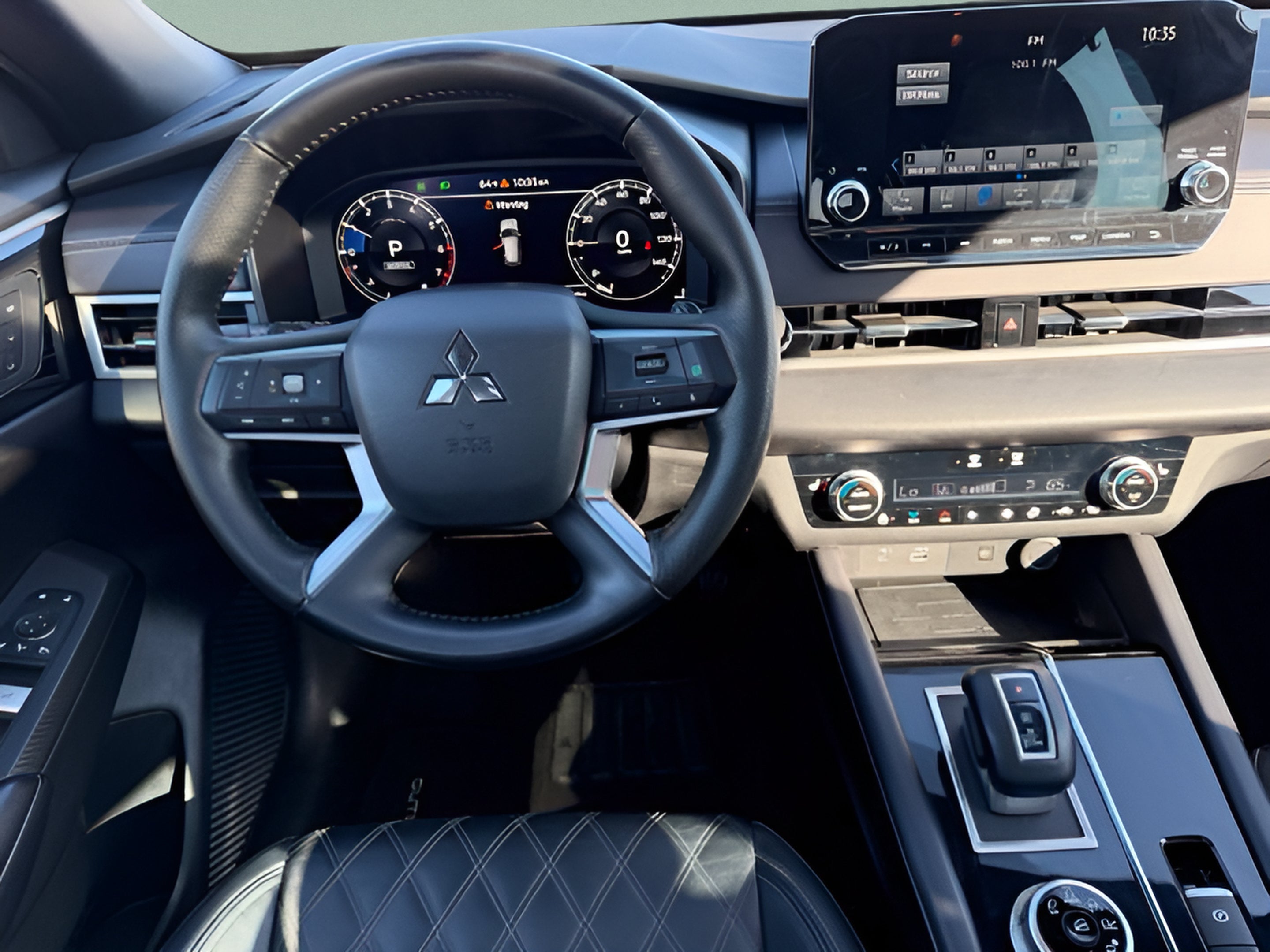 2023 Mitsubishi Outlander SEL
