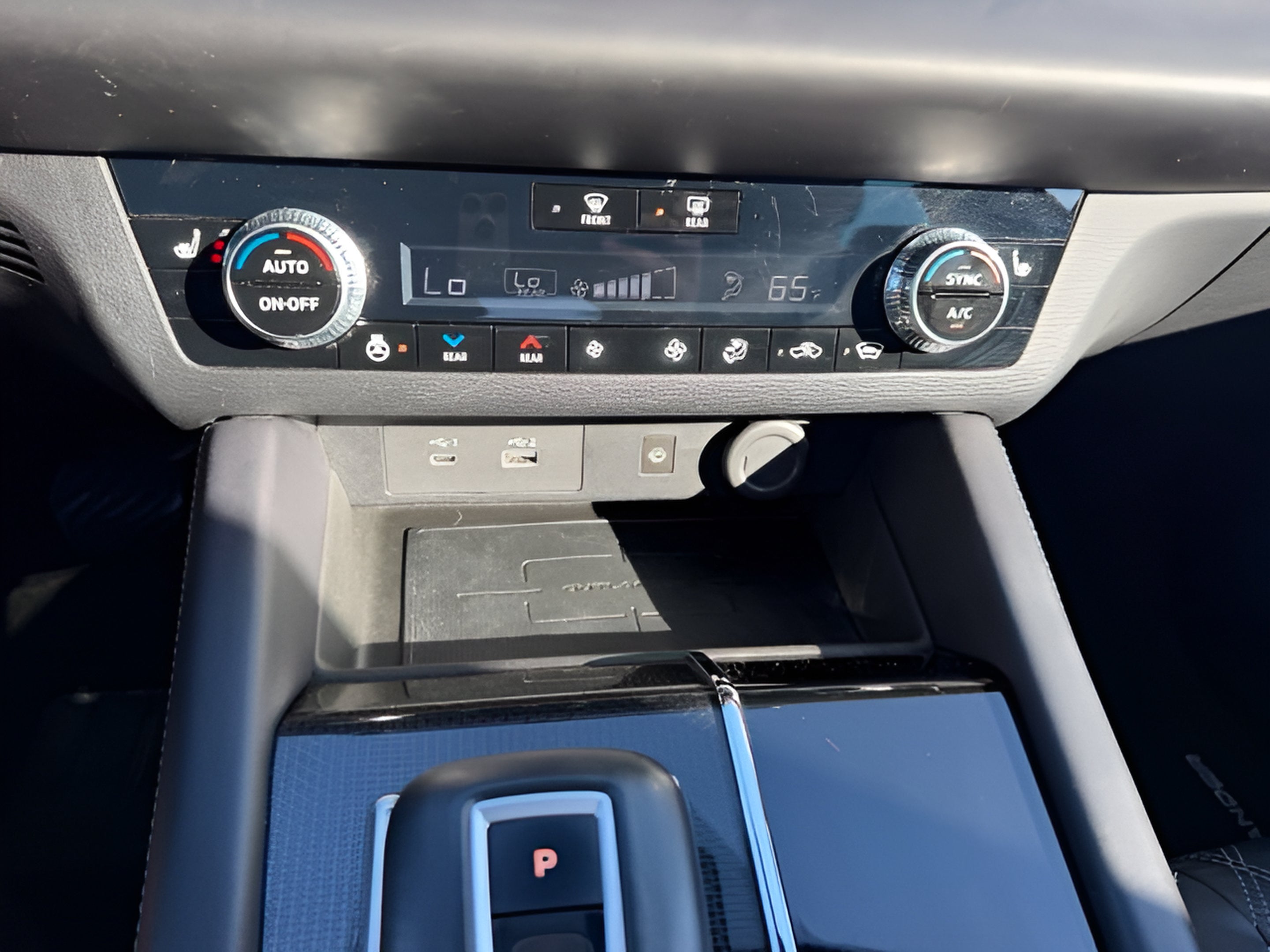 2023 Mitsubishi Outlander SEL