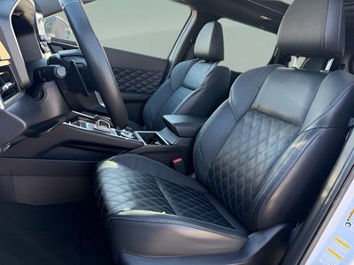 2023 Mitsubishi Outlander SEL