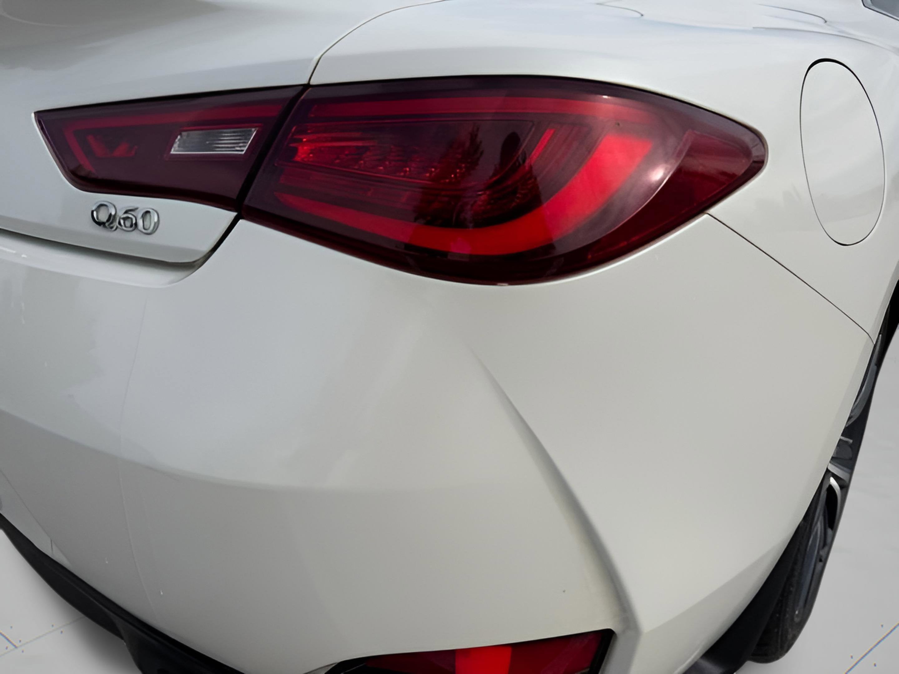2019 INFINITI Q60 3.0t LUXE