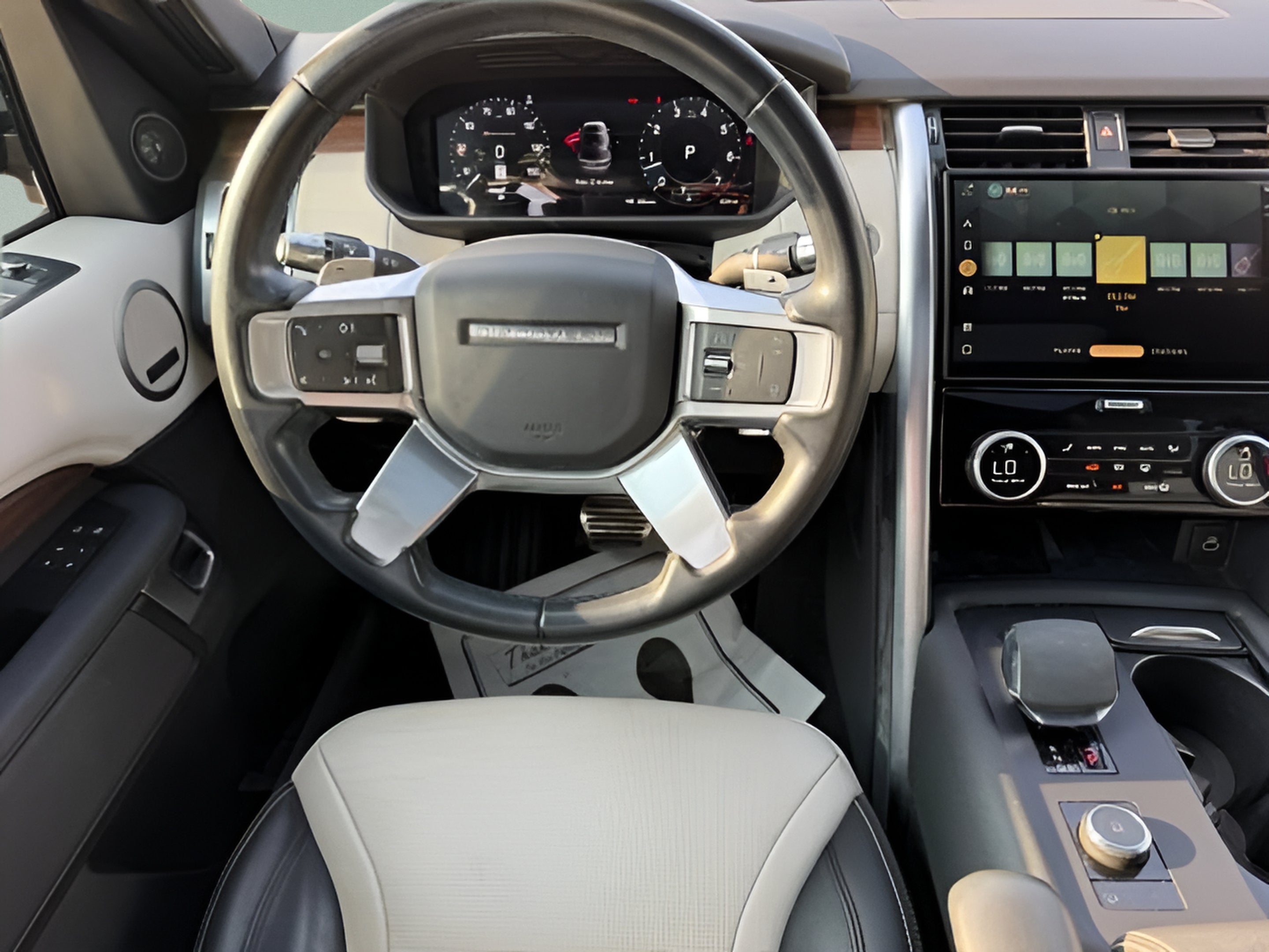 2021 Land Rover Discovery S R-Dynamic