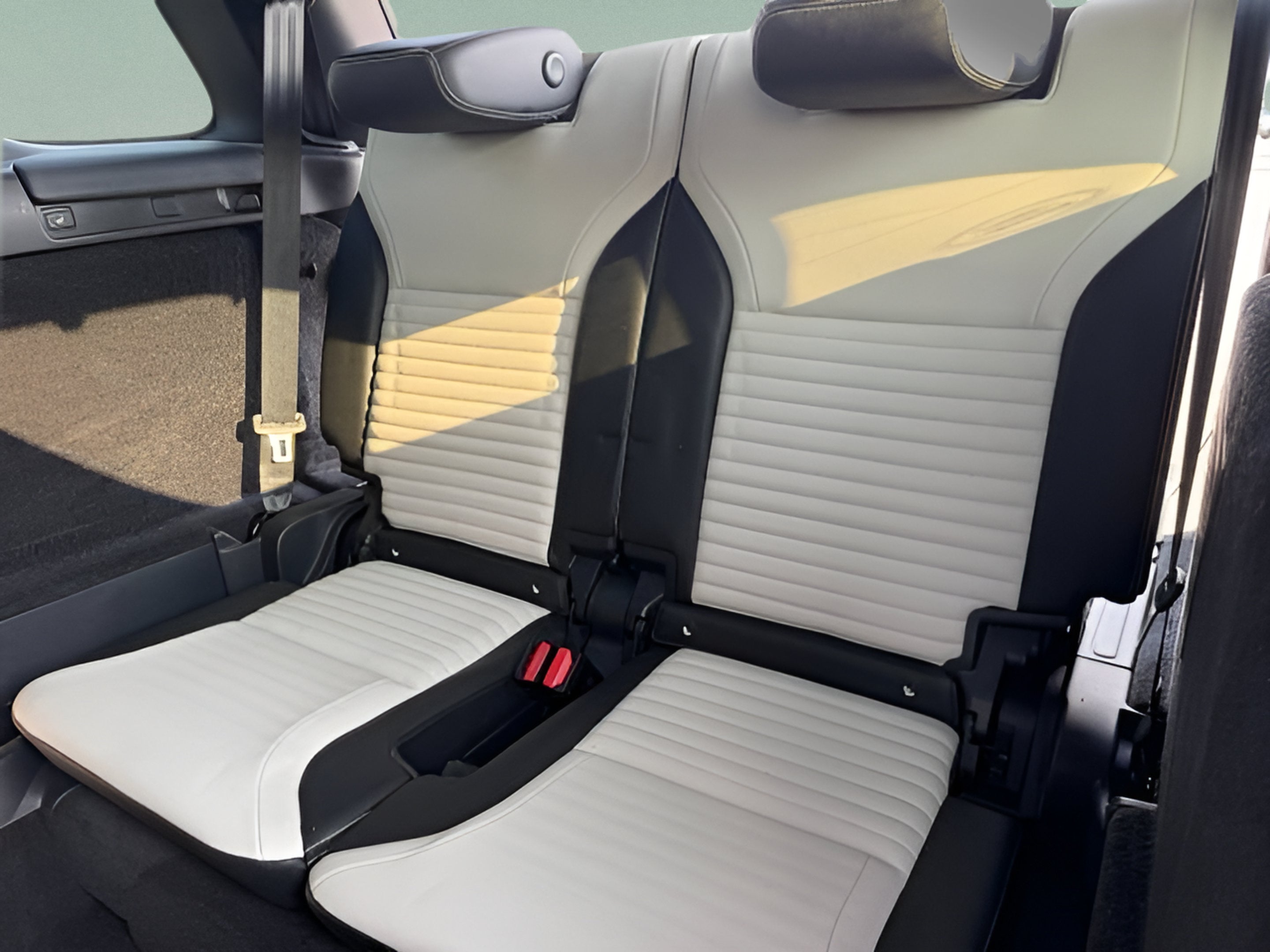 2021 Land Rover Discovery S R-Dynamic