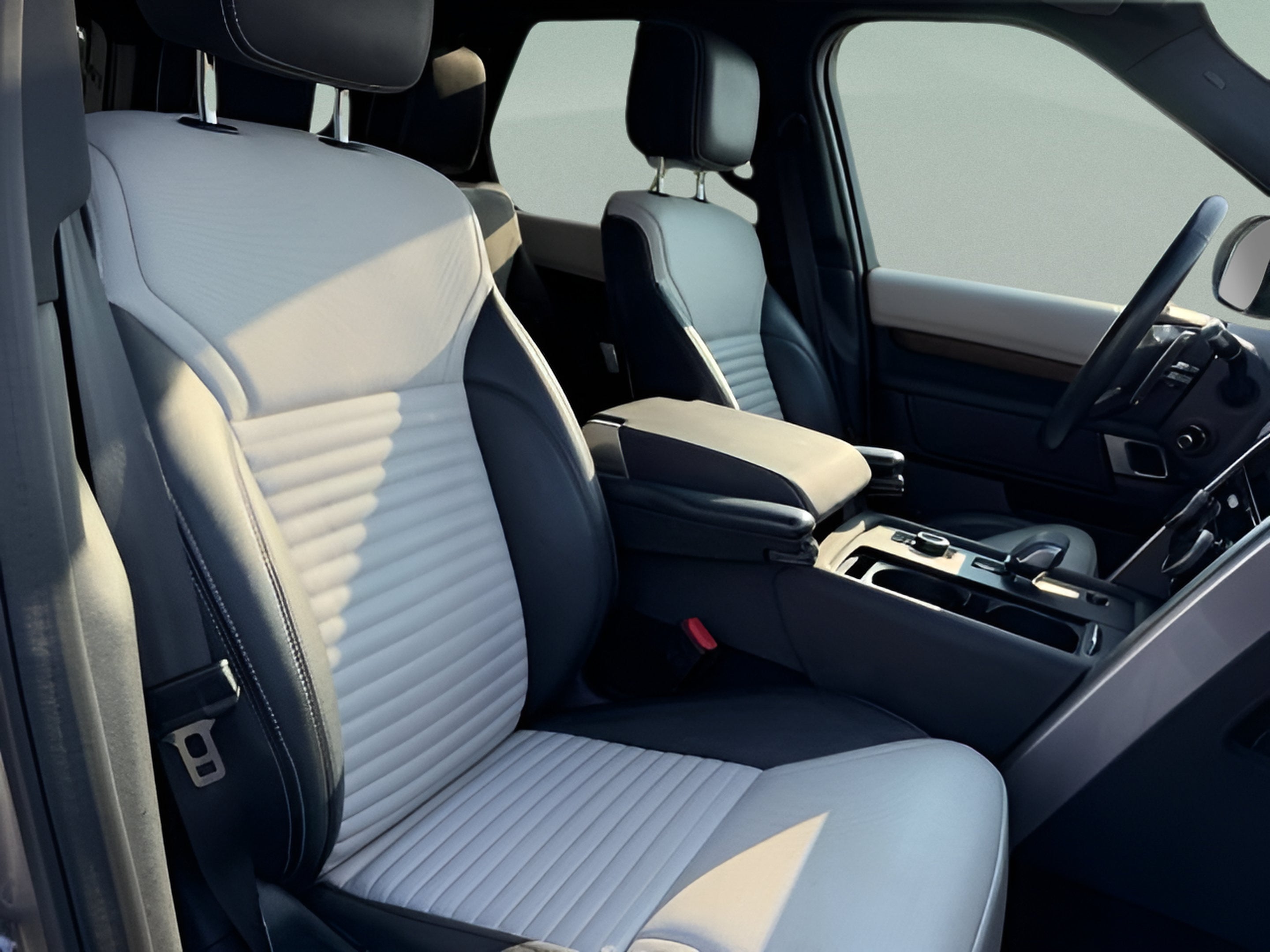 2021 Land Rover Discovery S R-Dynamic